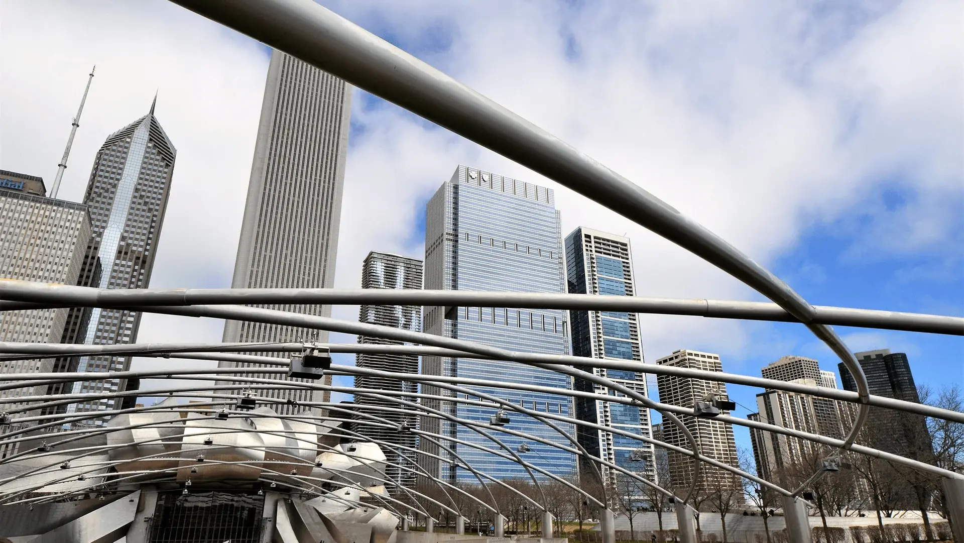 chicago-skyline-modern-architecture